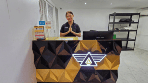 AIRPORTELs Emporium1